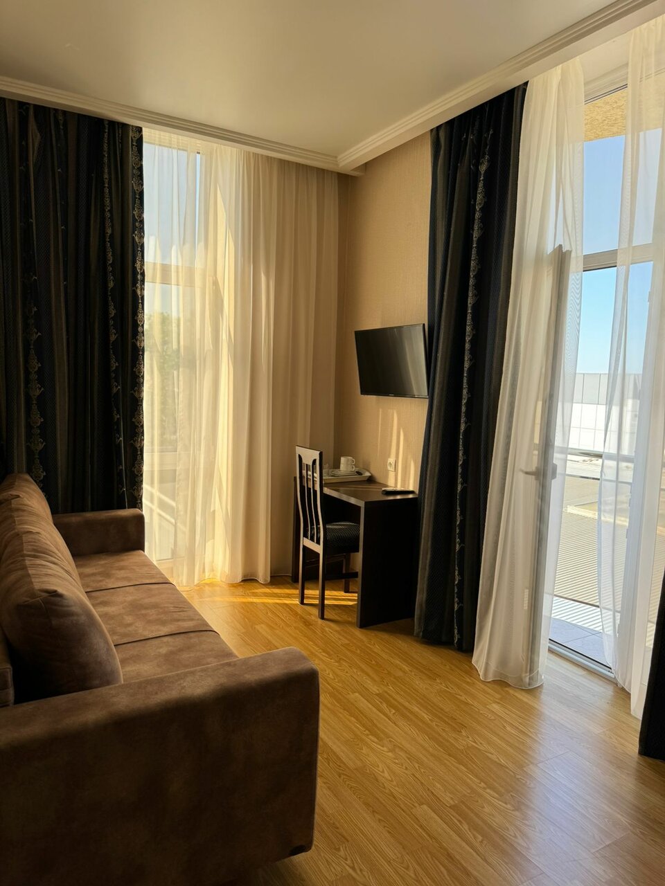 Гостиница Эмеральд Витязево