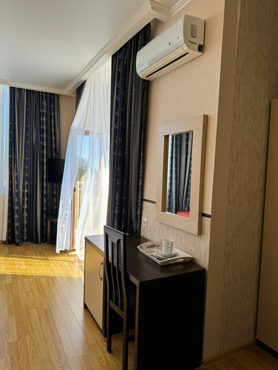 Гостиница Эмеральд Витязево