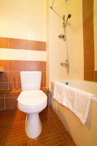 Гостиница Эмеральд Витязево Номер стандарт-5