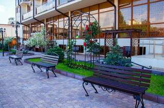 Гостиница Эмеральд Витязево-1